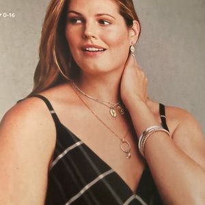 Cabi reign necklace #2183 nwot F20